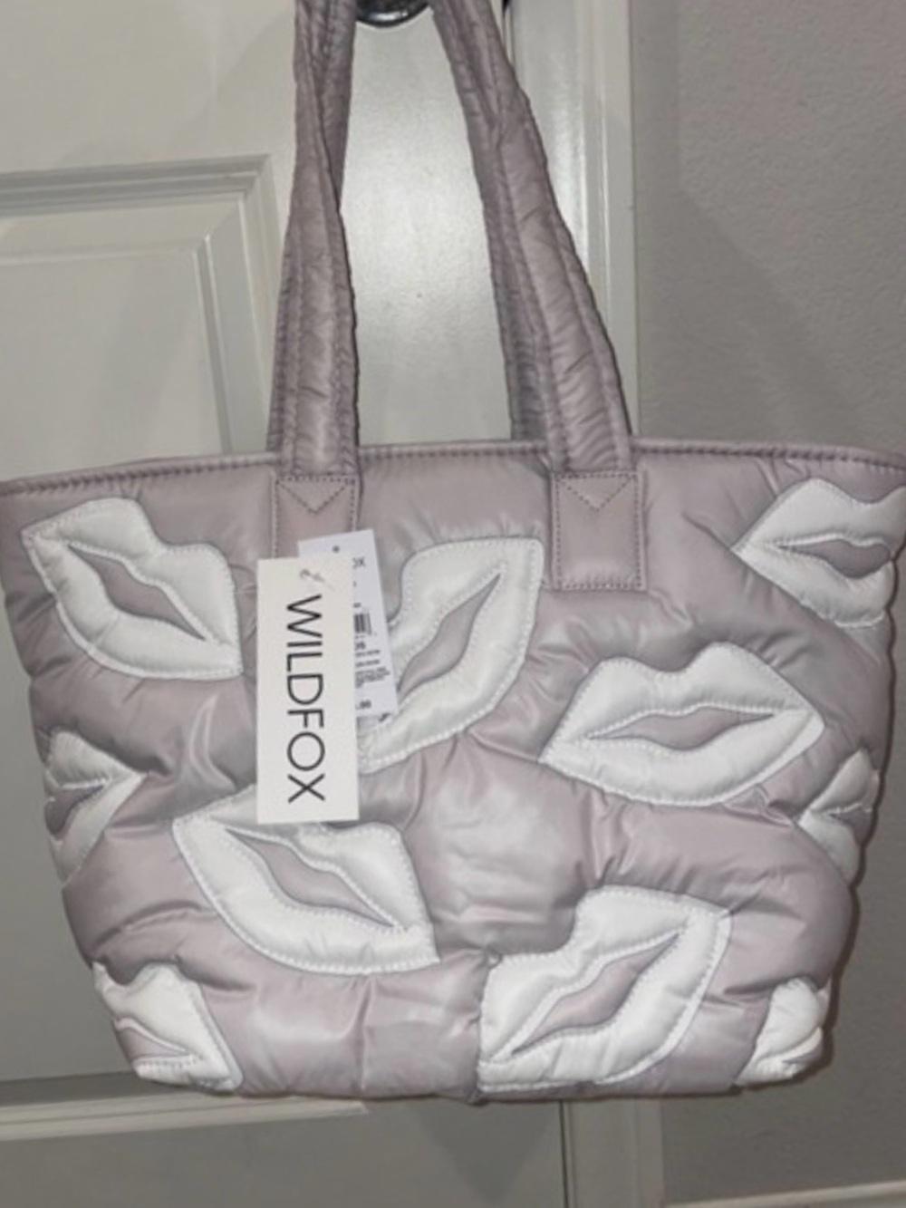 Wildfox NWT Grey White Quilted Lips Tote Bag
